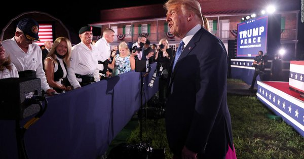 Trump greets disabled standing veterans